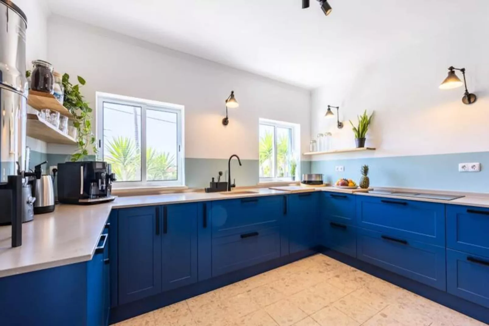 Casa Skip-Niet-getagd