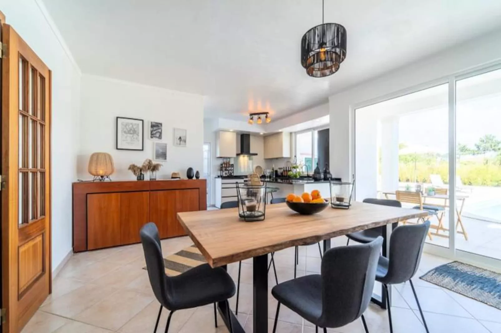 Casa Onda-Niet-getagd