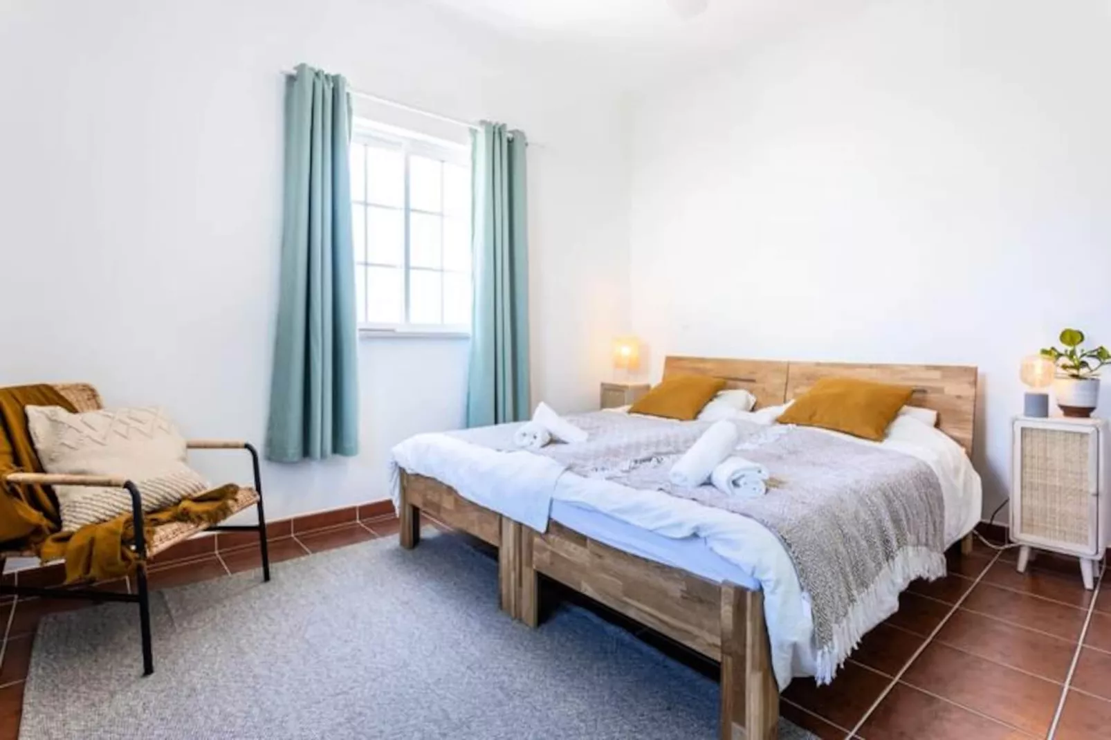 Olive House-Niet-getagd