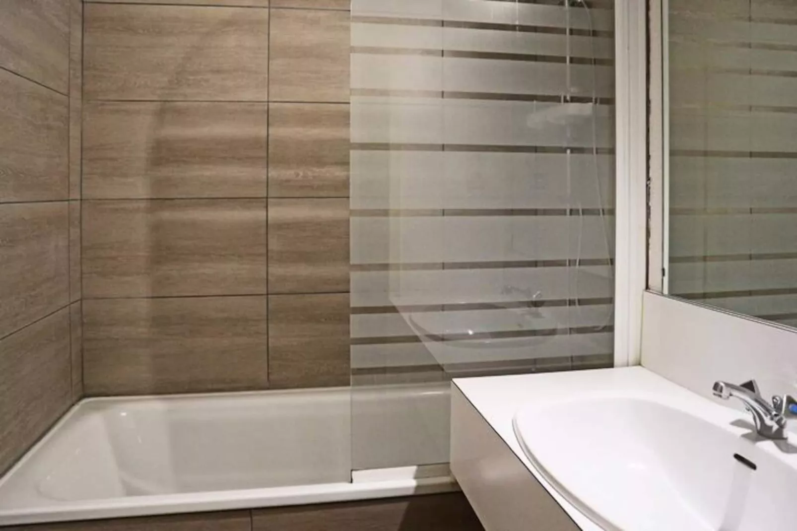 Résidence L'oustal-Niet-getagd