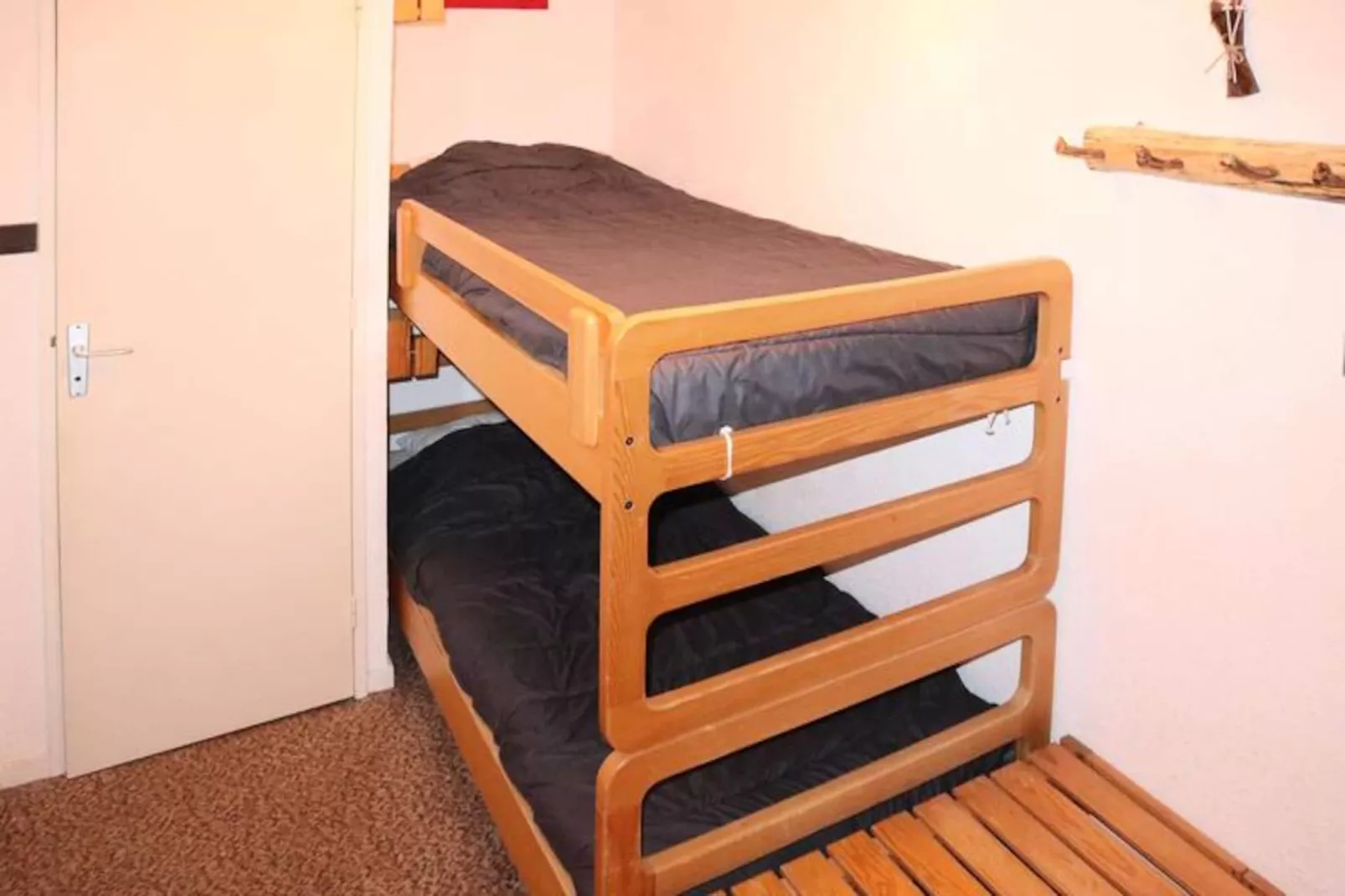 Résidence L'oustal-Niet-getagd