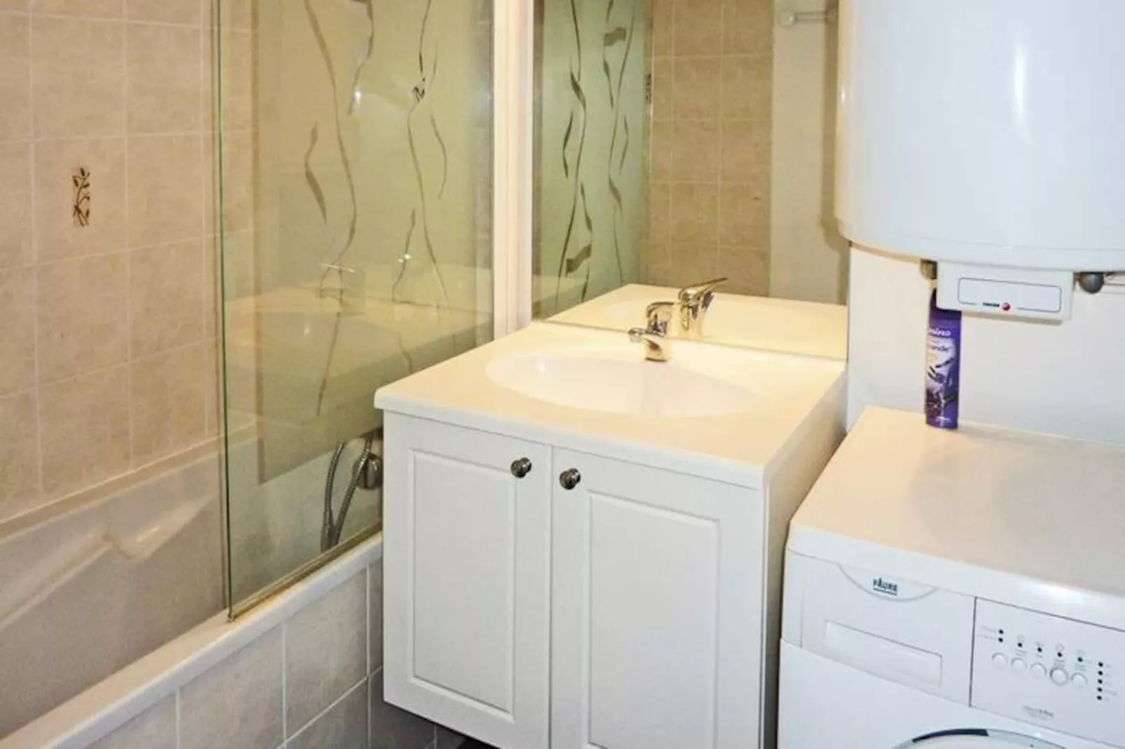 Résidence L'eperviere-Niet-getagd