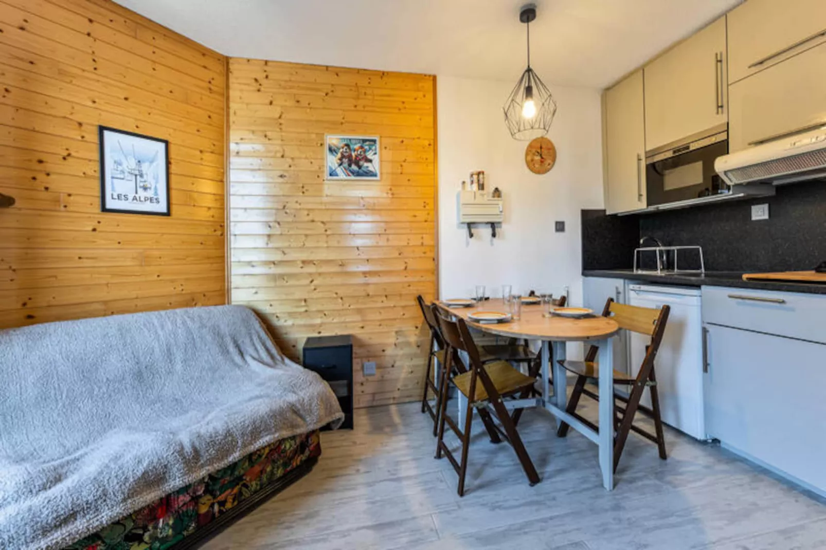 Résidence L'oustal-Niet-getagd