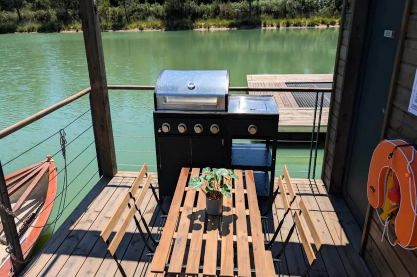 Lodge Sur L'eau En Dordogne-Niet-getagd