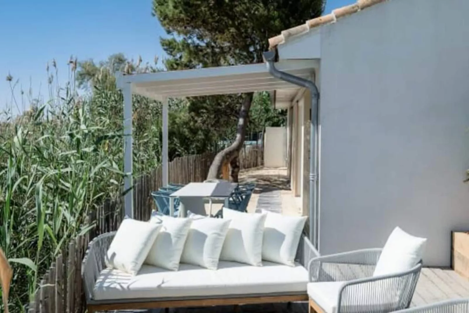 Résidence La Perle Rose Villa Standing 5 &eacute;toiles Avec Piscine Jacuzzi Et Superbe Vue-Niet-getagd