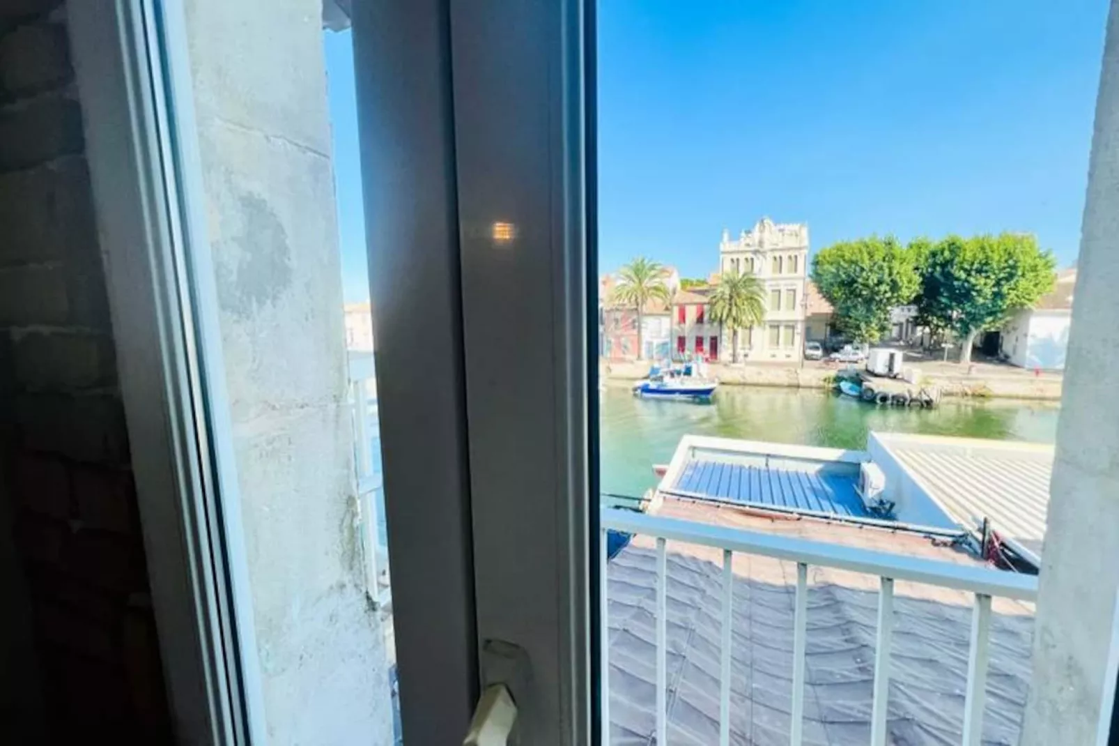 Résidence Terrasse Du Port -appartement 2 Chambres Avec Vue Sur Le Canal-Niet-getagd