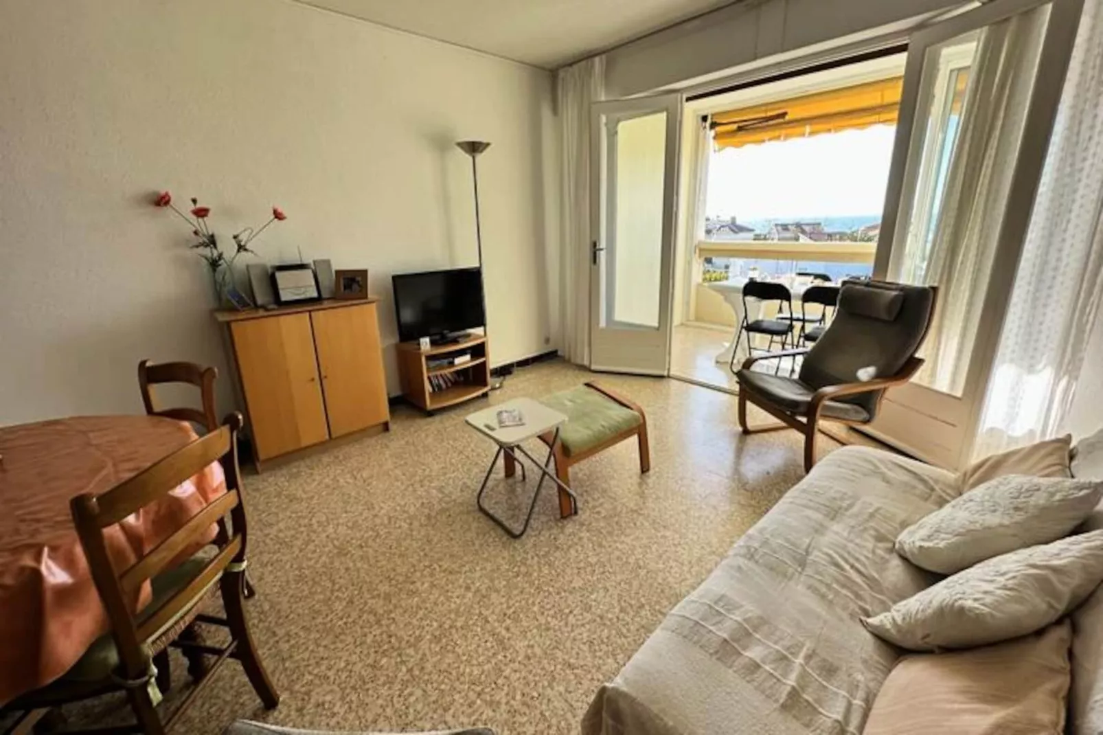 Résidence Tellines - Appartement  Avec Petite Vue Mer-Niet-getagd