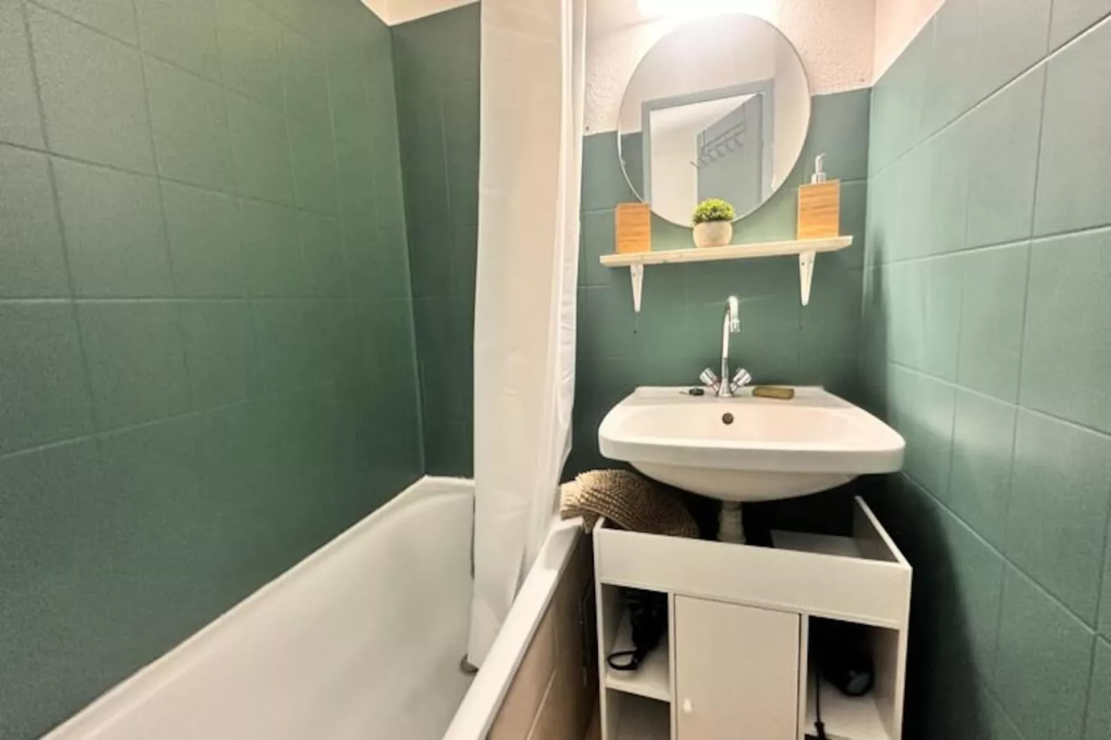 Résidence Le Catamaran - Studio Proche De La Mer Avec Terrasse-Niet-getagd