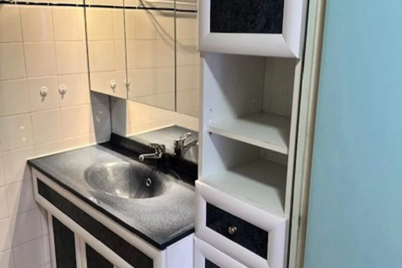 Résidence Paradis B-Niet-getagd