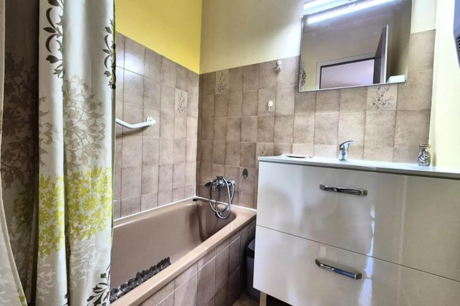 Résidence Le Saint Charles A-Niet-getagd