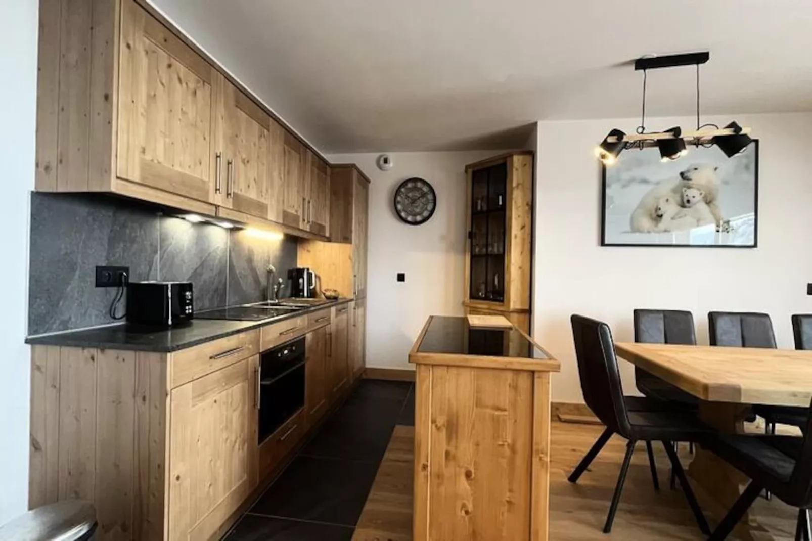 Résidence Manaka-Niet-getagd