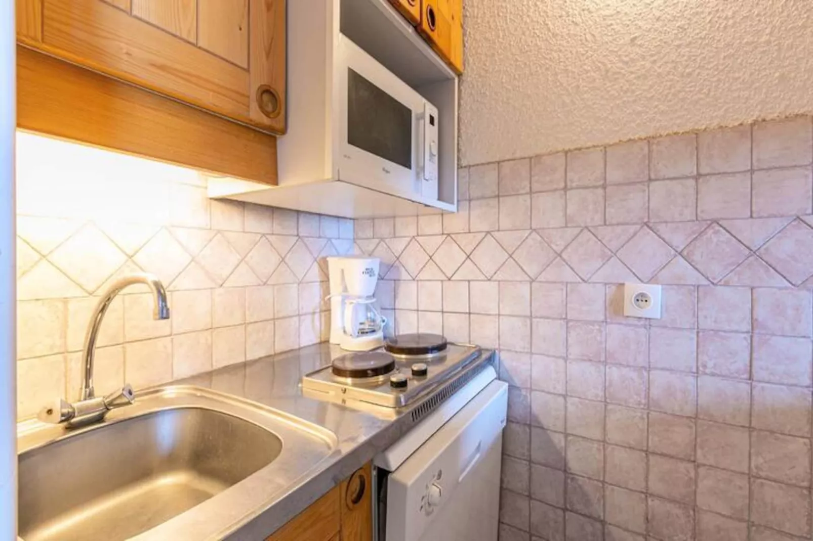 Résidence Roche Combe G-Niet-getagd