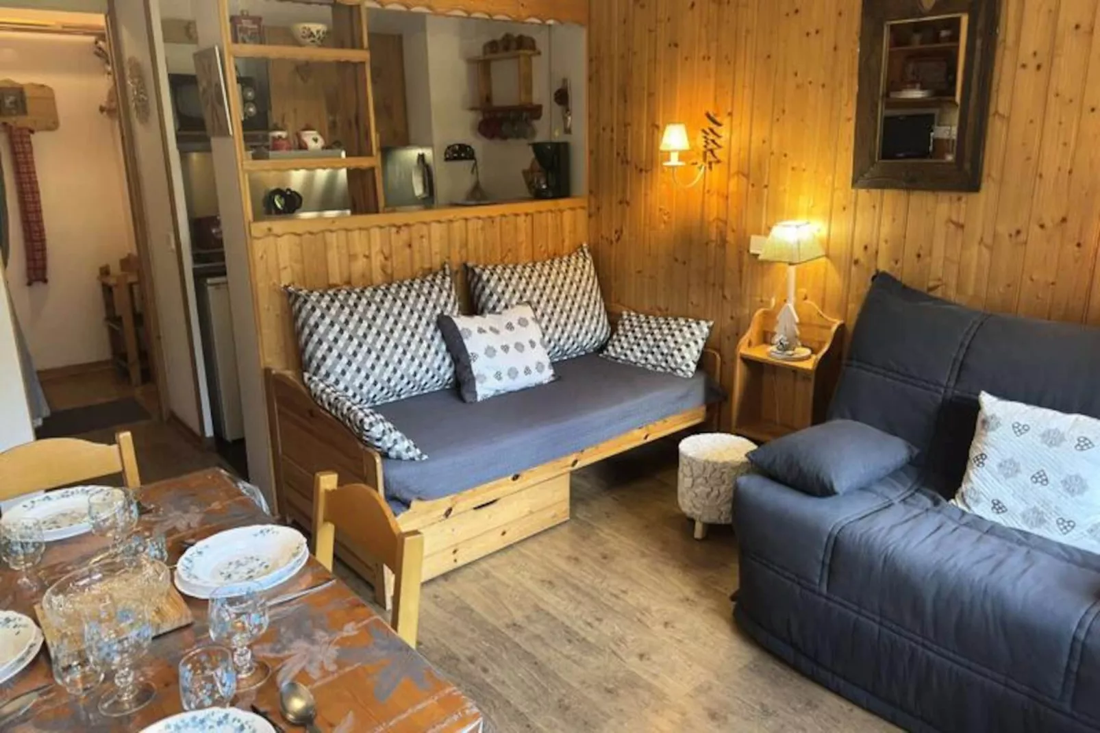 Résidence Camarine-Niet-getagd