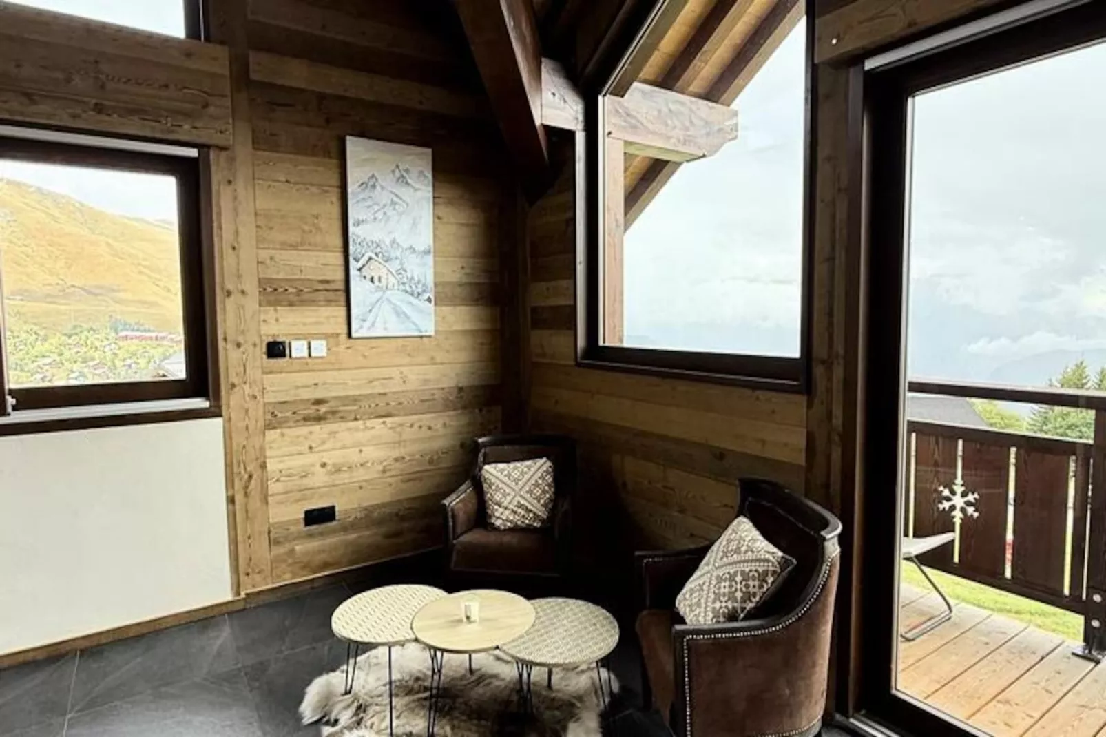 Résidence Complexe Aiguilles-Niet-getagd