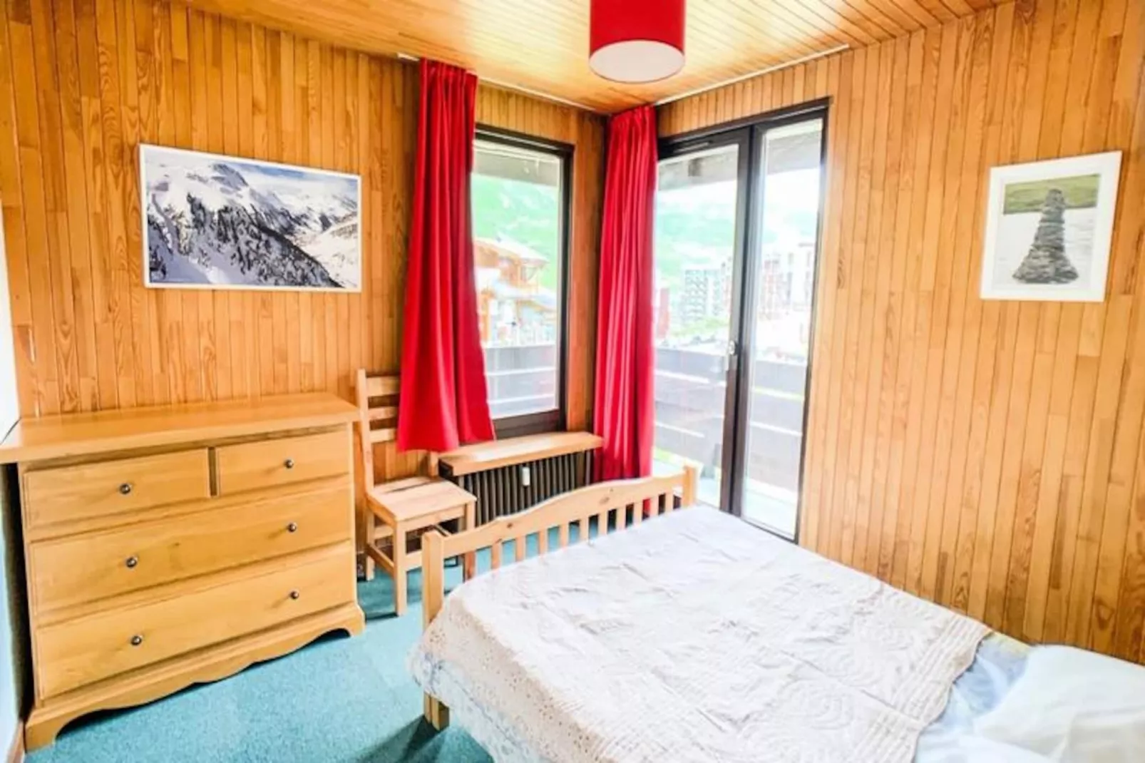 Résidence Tufs-Niet-getagd