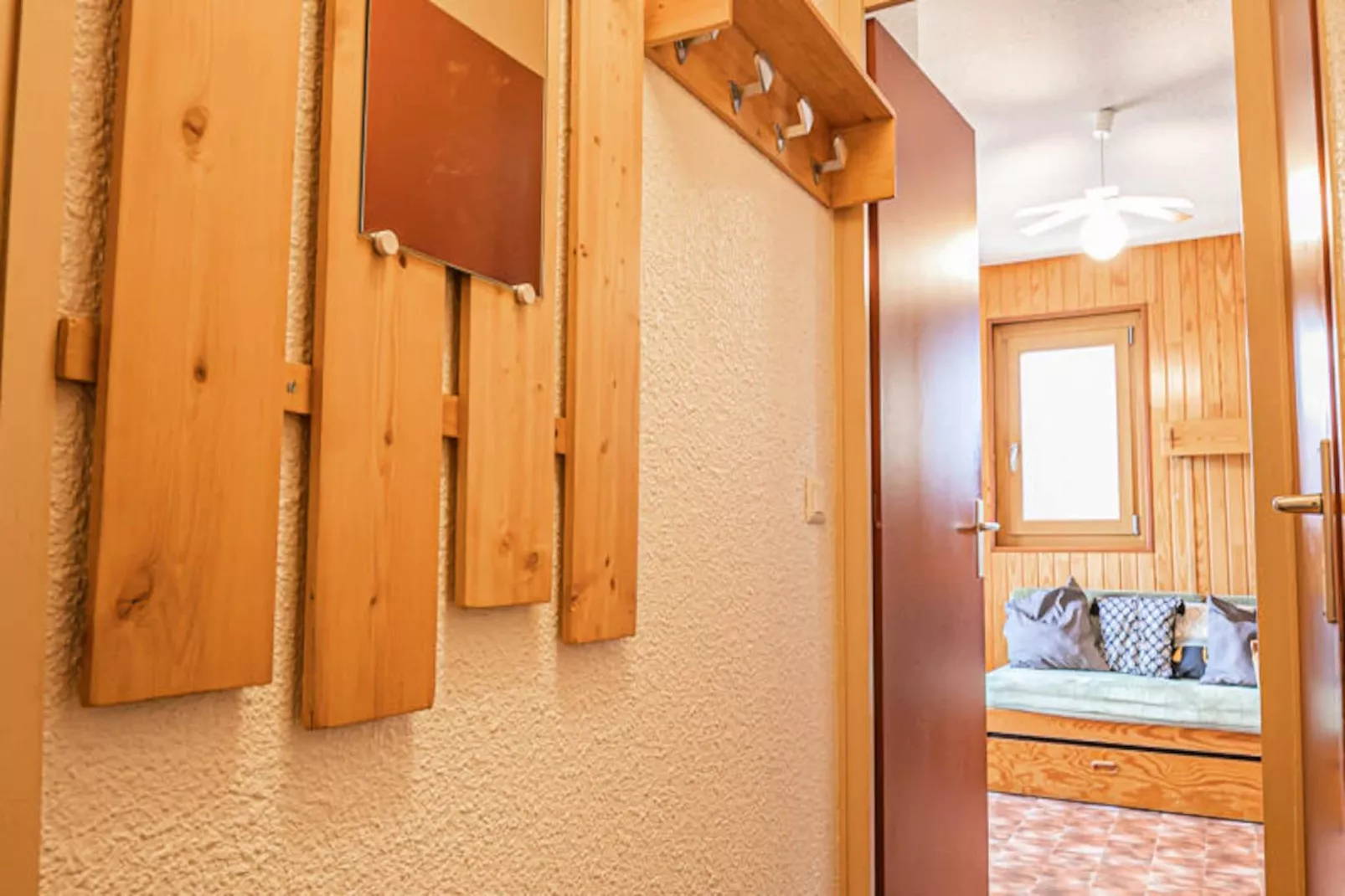 Résidence Fleurs-Niet-getagd