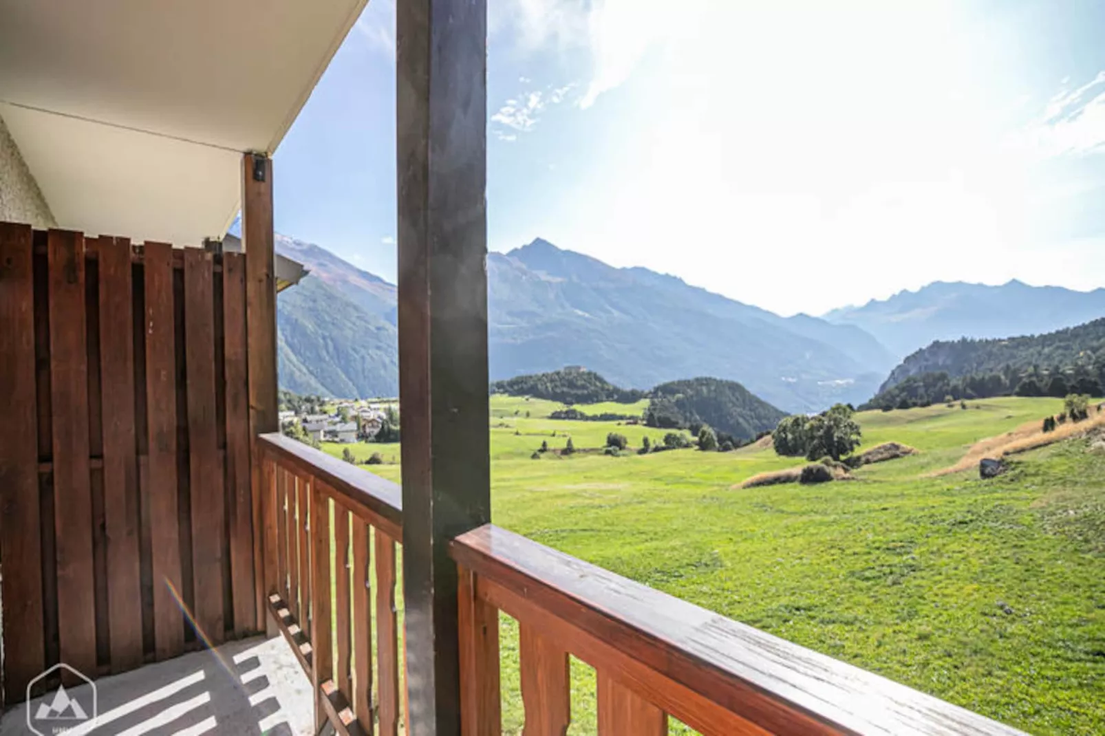 Résidence Genevray-Niet-getagd