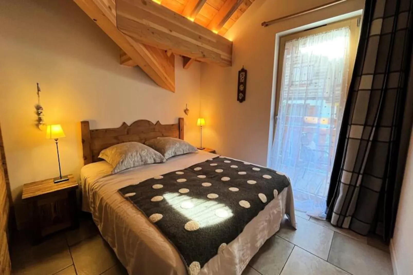 Résidence Ambrocella-Niet-getagd