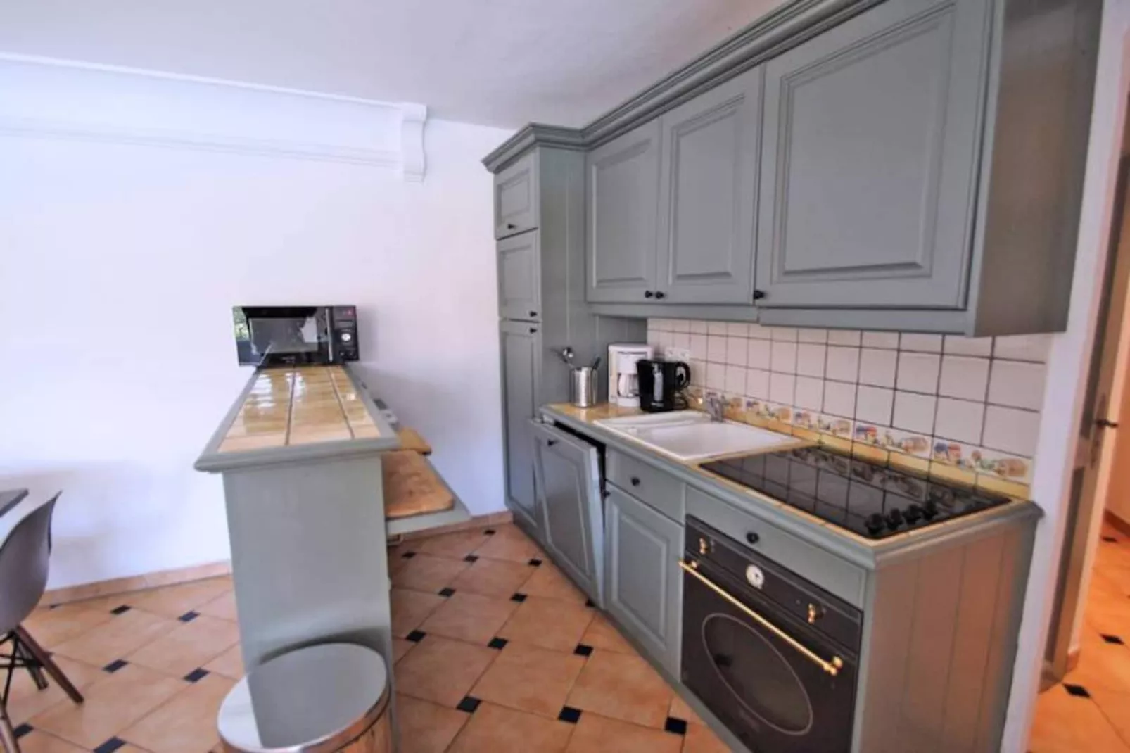 Résidence Port Marine - Niet-getagd