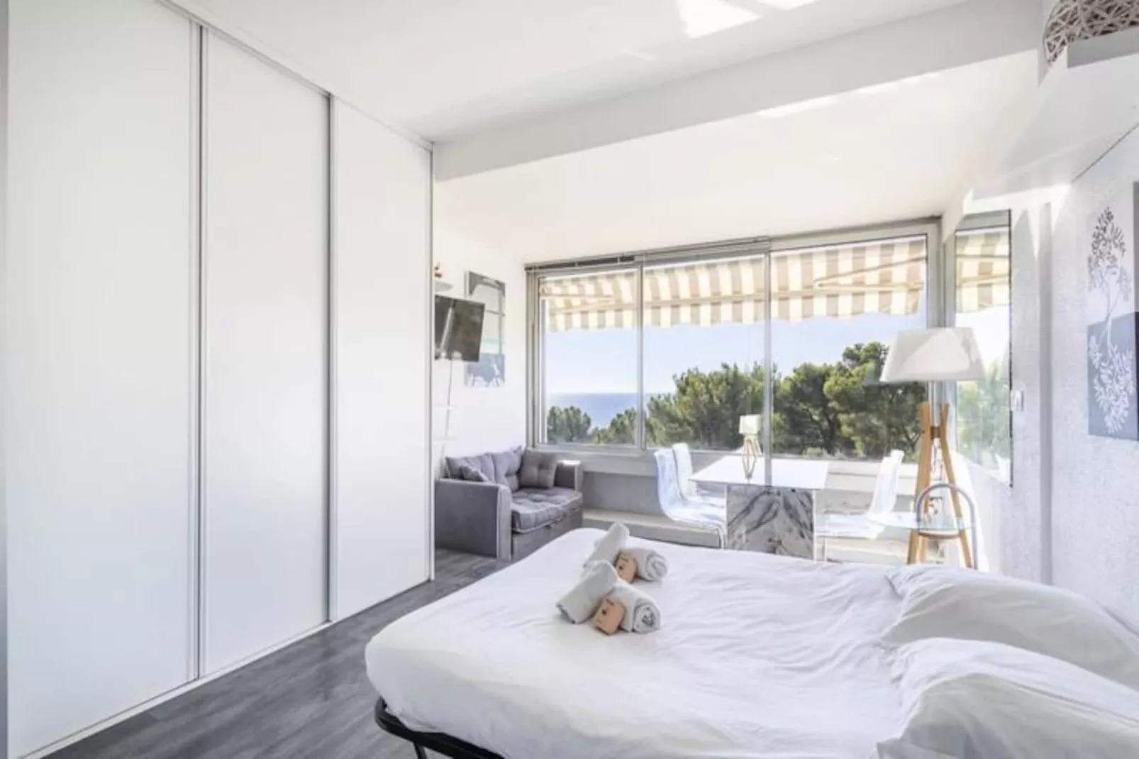 Studio Ath&eacute;na --Niet-getagd