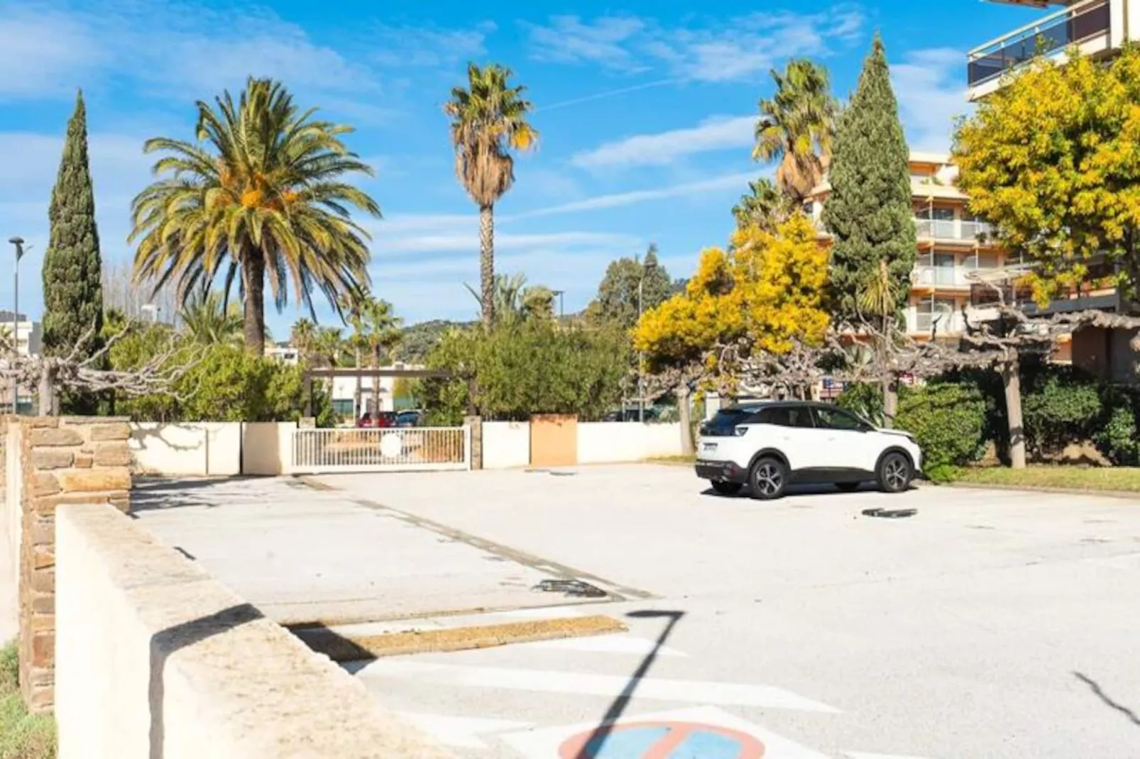 Résidence Vue Mer Exceptionnelle Au Lavandou-Niet-getagd