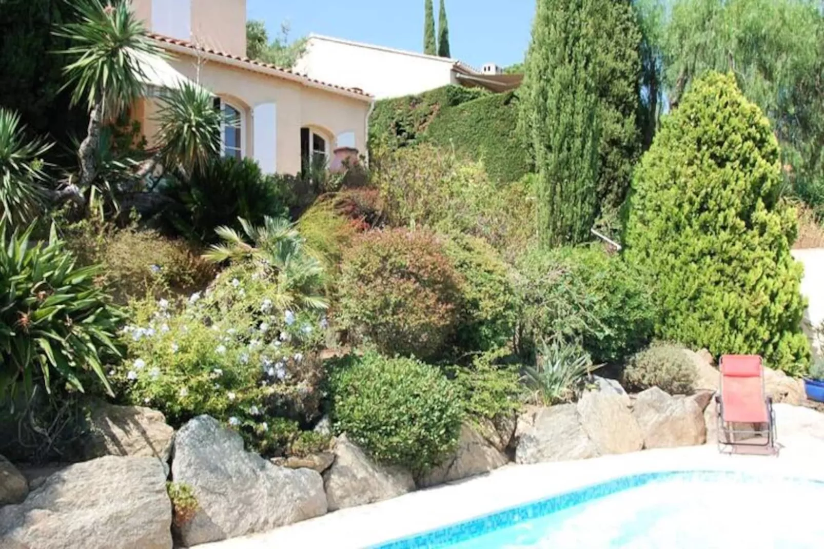 Résidence Villa Vue Mer Et Piscine &agrave; Cavali&egrave;re - 1 Km Plage-Niet-getagd