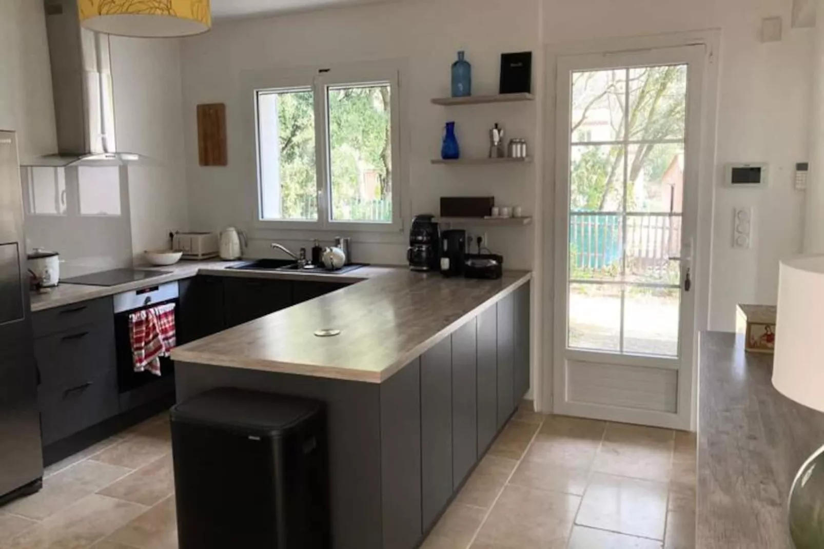 Magnifique Maison Isle-sur-la-sorgue-Niet-getagd