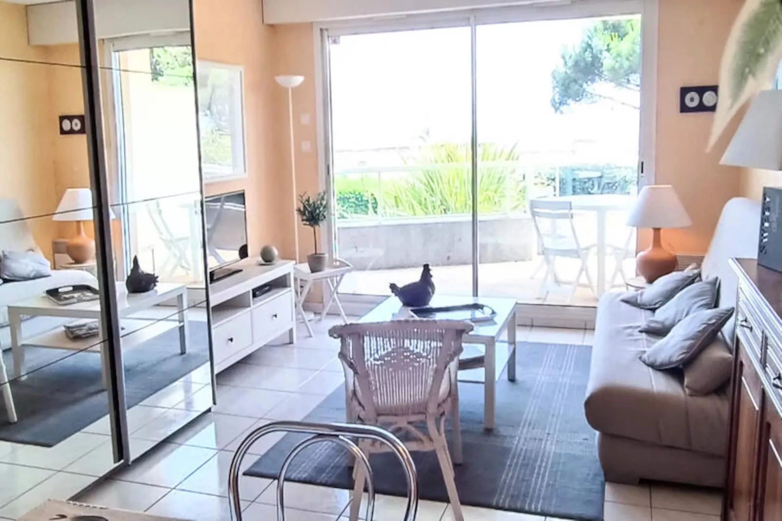 Appartements à Les Sables d'Olonne-Niet-getagd