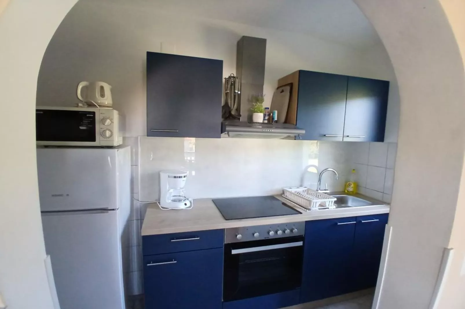 Apartments Matušan Kampor Rab - Two Bedroom Apartment With Balcony (A2)-Keuken