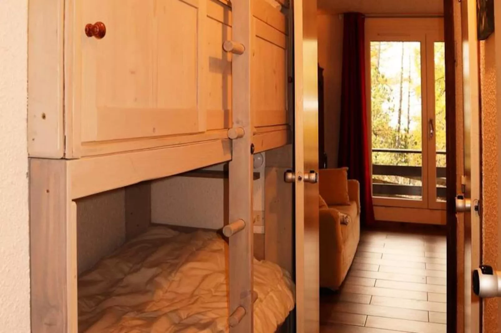 Résidence Le Pouzenc-Niet-getagd