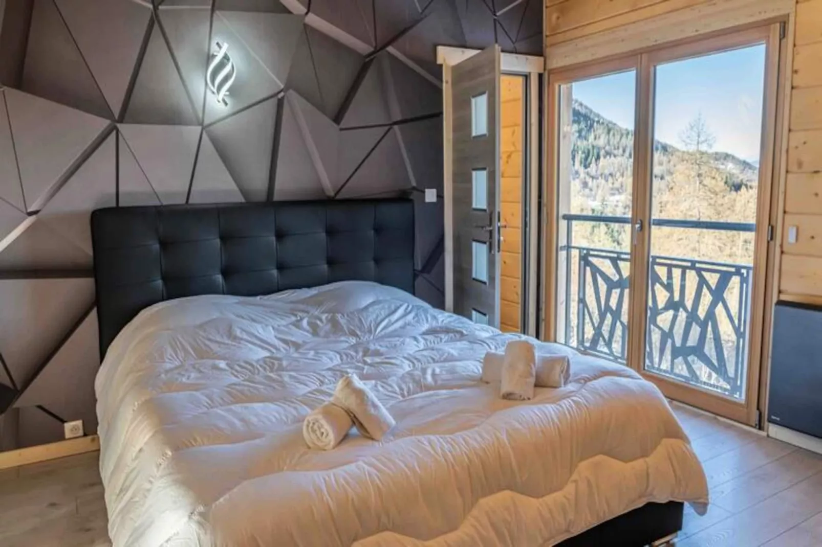 Résidence Pramouton-Niet-getagd