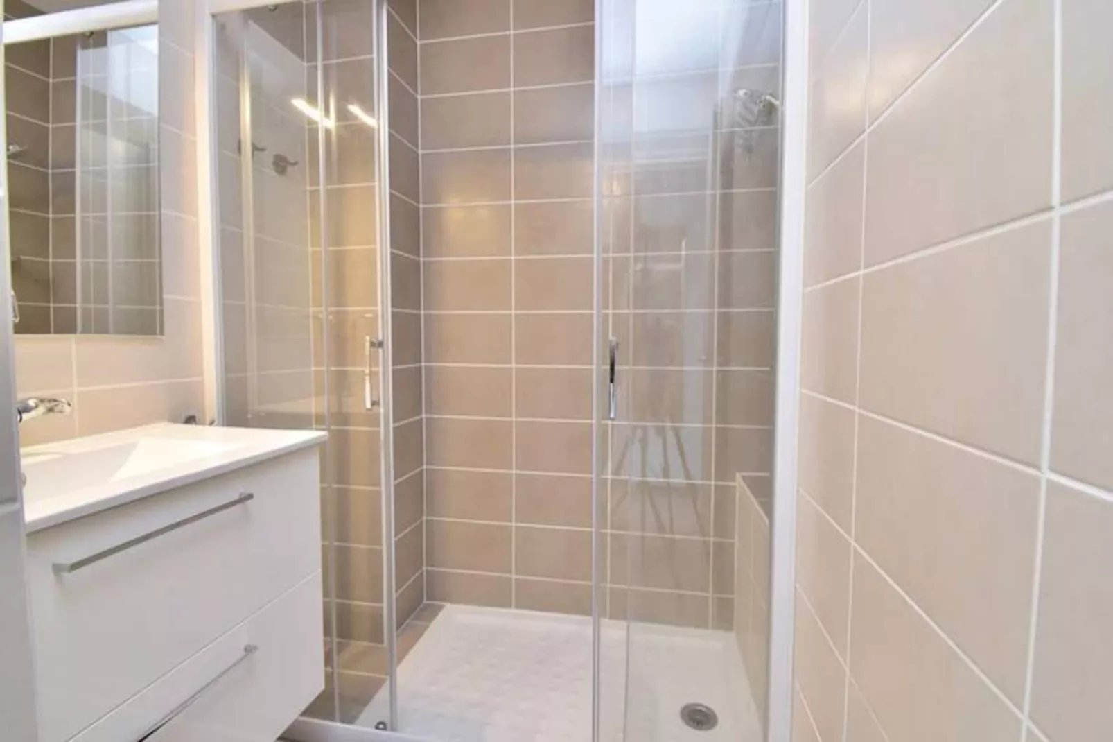 Résidence Le Vincent-Niet-getagd