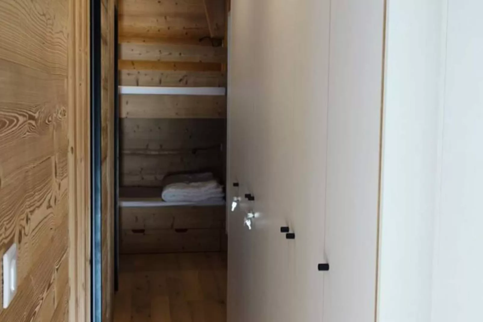 Résidence Vanessa-Niet-getagd