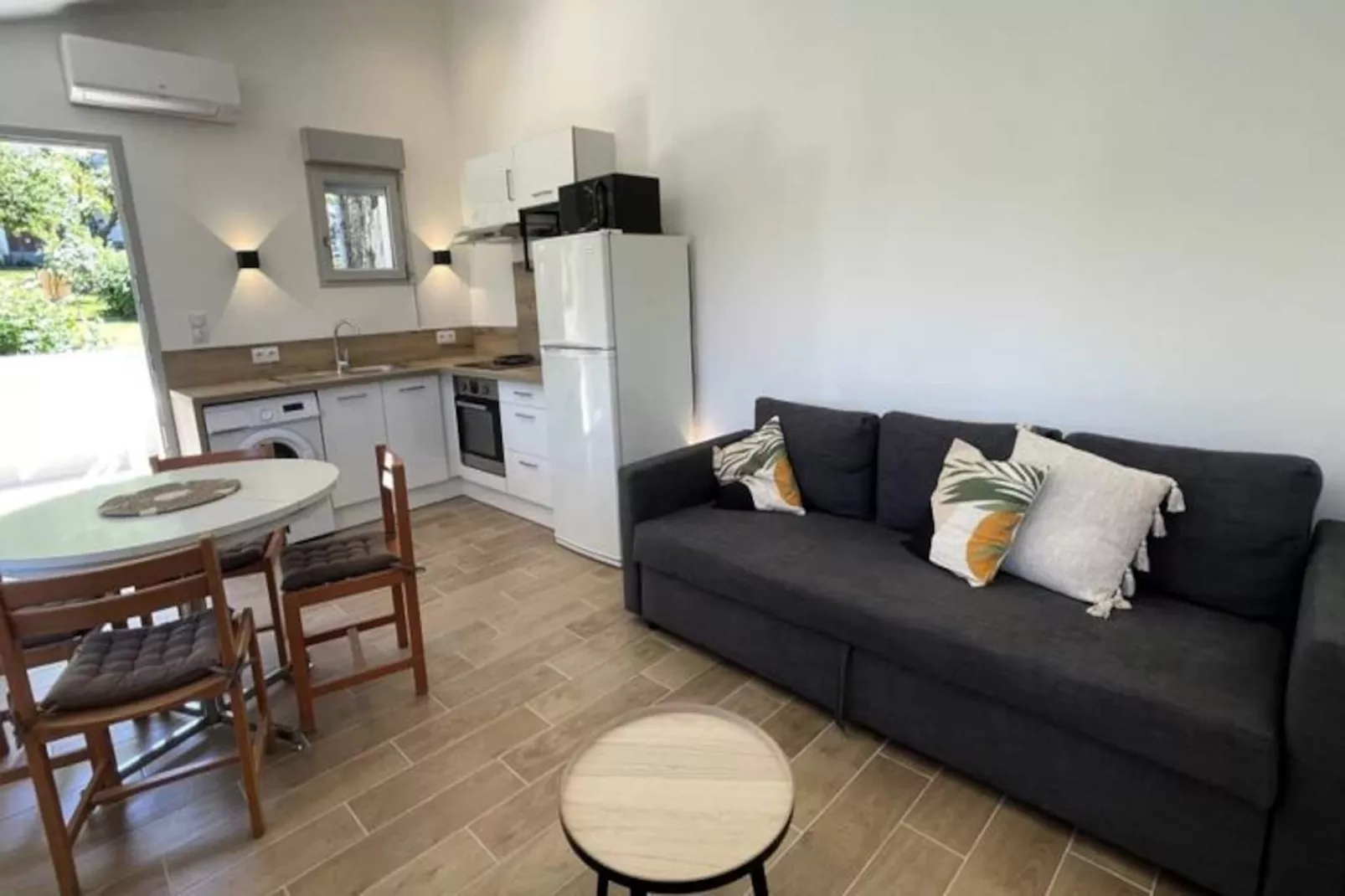 Résidence Le Lac Bleu Appt / Terr / Plage Priv&eacute;e Lac-Niet-getagd