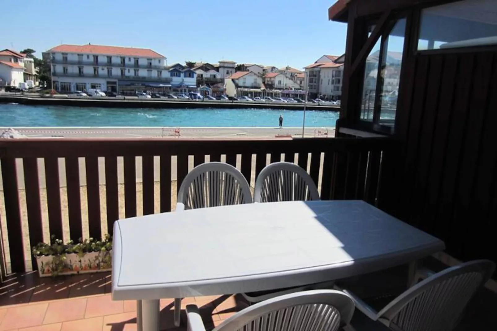 Résidence Terrasses Notre Dame-Niet-getagd