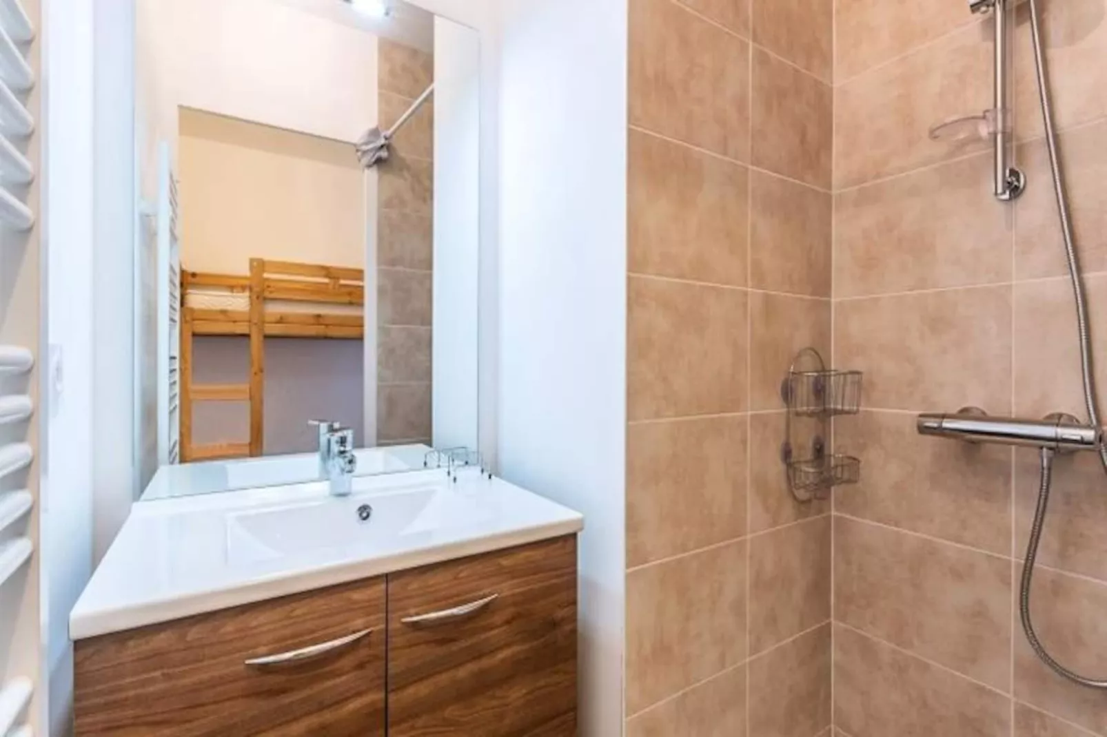 Résidence Lodges 1970-Niet-getagd