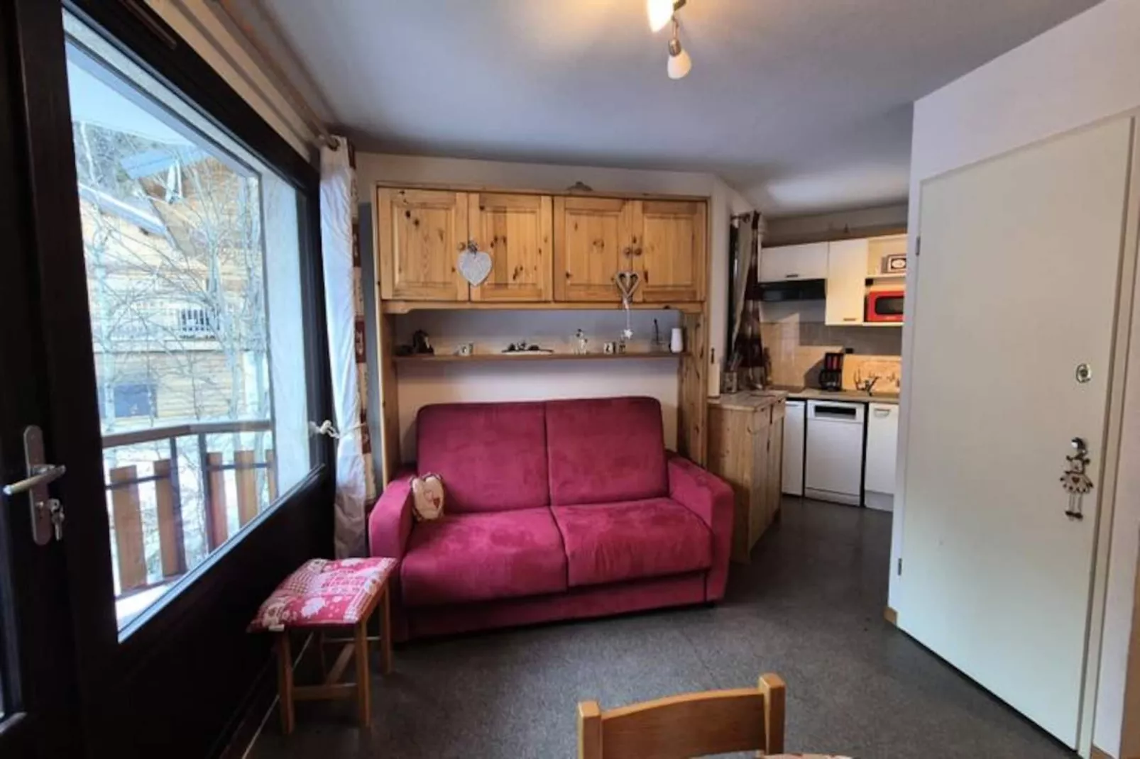 Appartement 4 Personnes Avec Piscine, Centre De La Station Feclaz-Niet-getagd