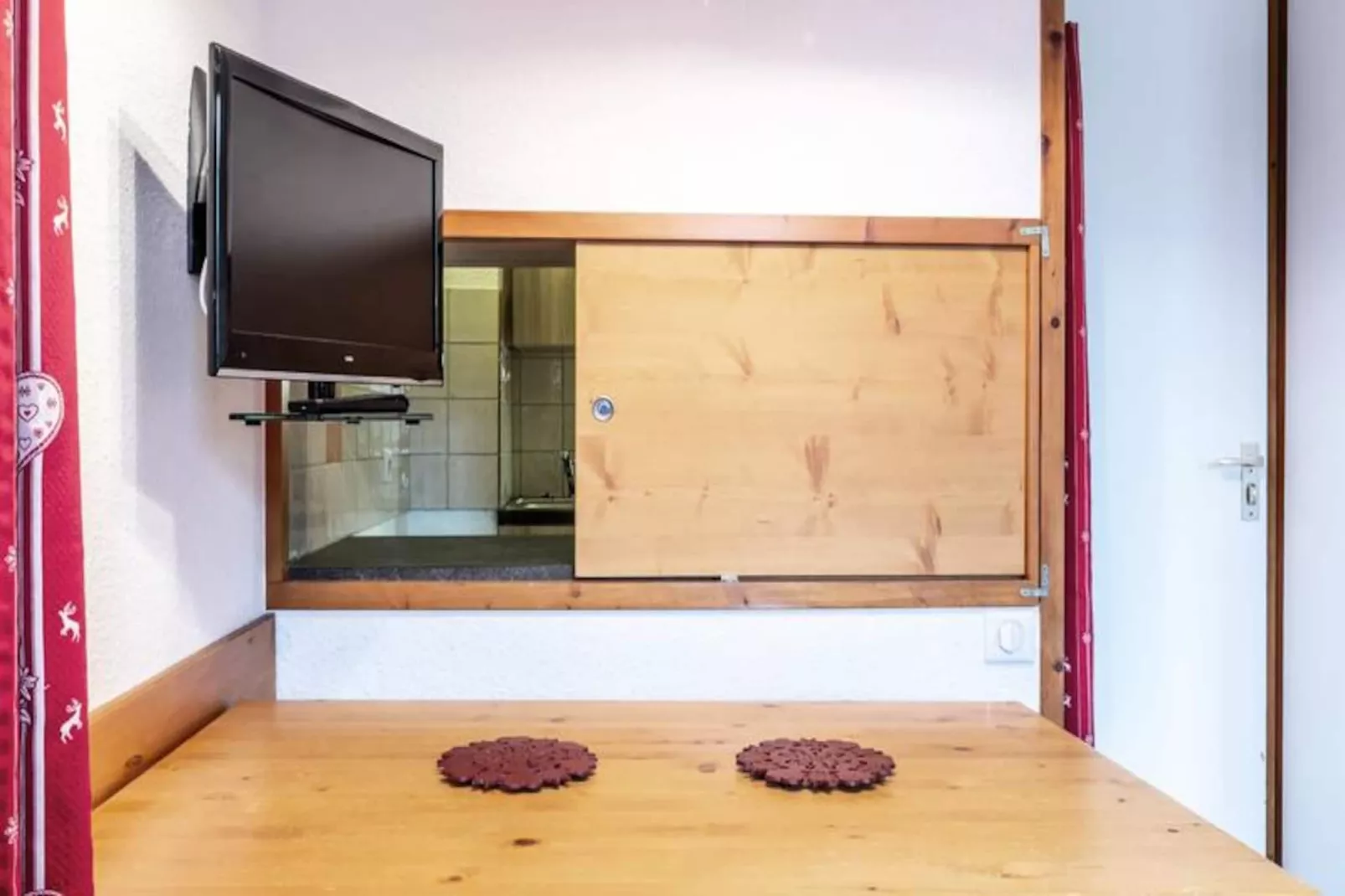 Résidence Lauziere Dessous G-Niet-getagd