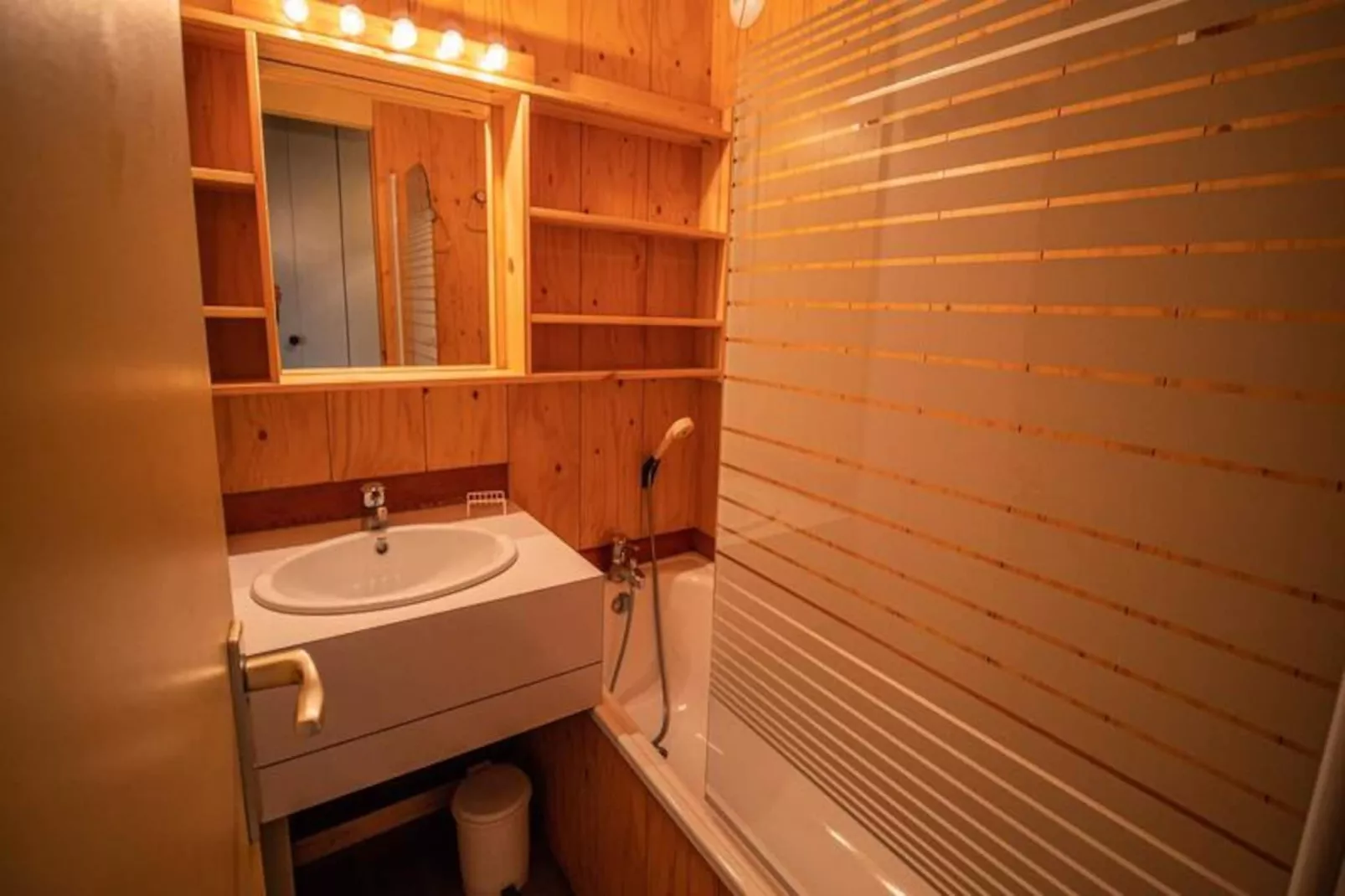 Résidence Orgentil G-Niet-getagd