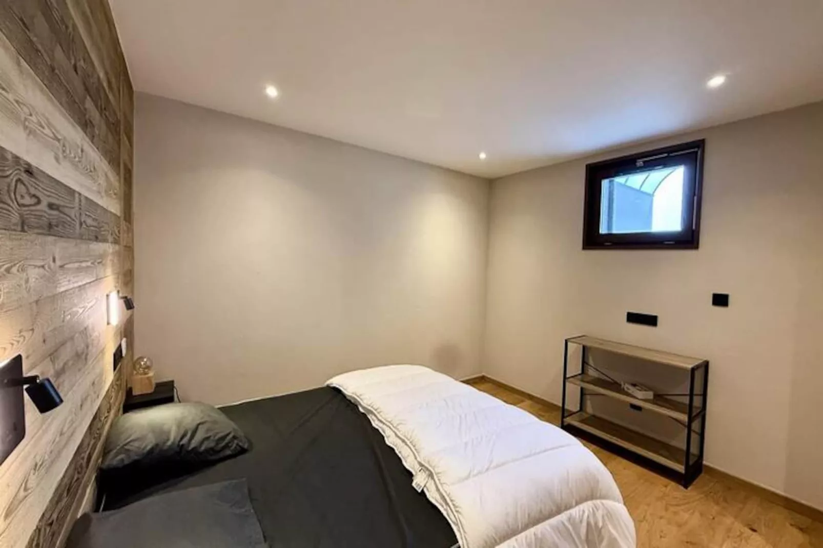 Résidence Complexe Aiguilles-Niet-getagd