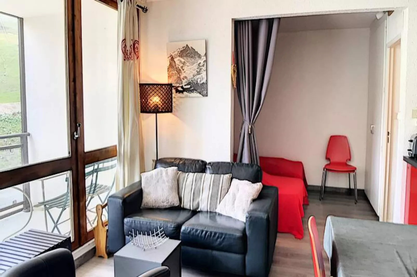 Résidence Baikonour-Niet-getagd