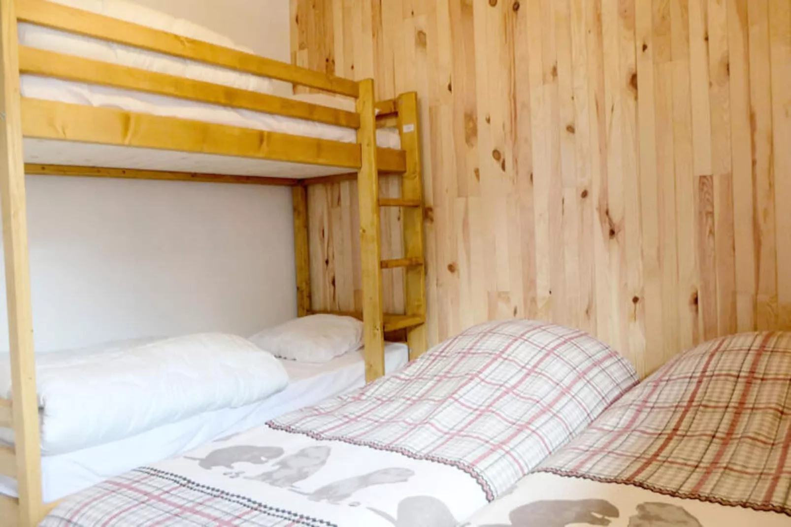 Résidence Lot 300-Niet-getagd