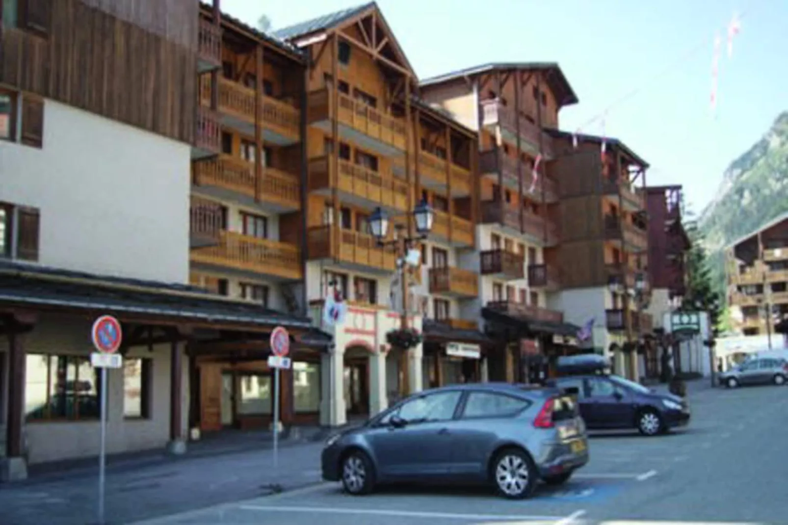 Résidence Melezets-Niet-getagd