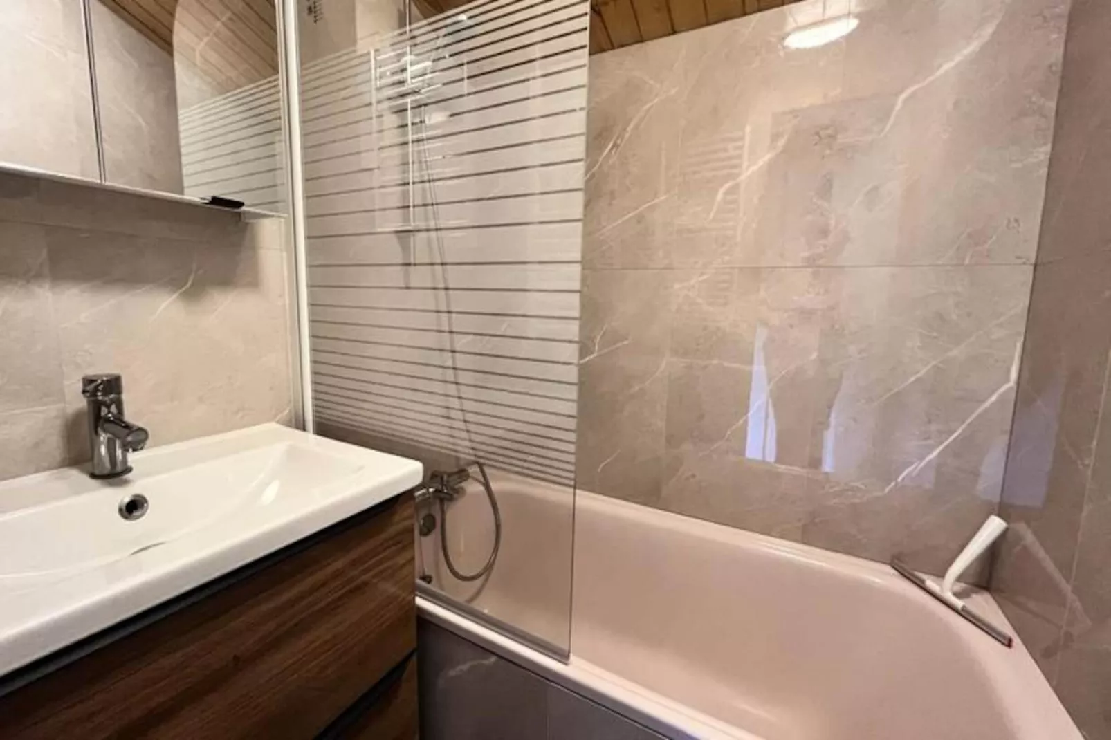 Résidence Gentianes-Niet-getagd