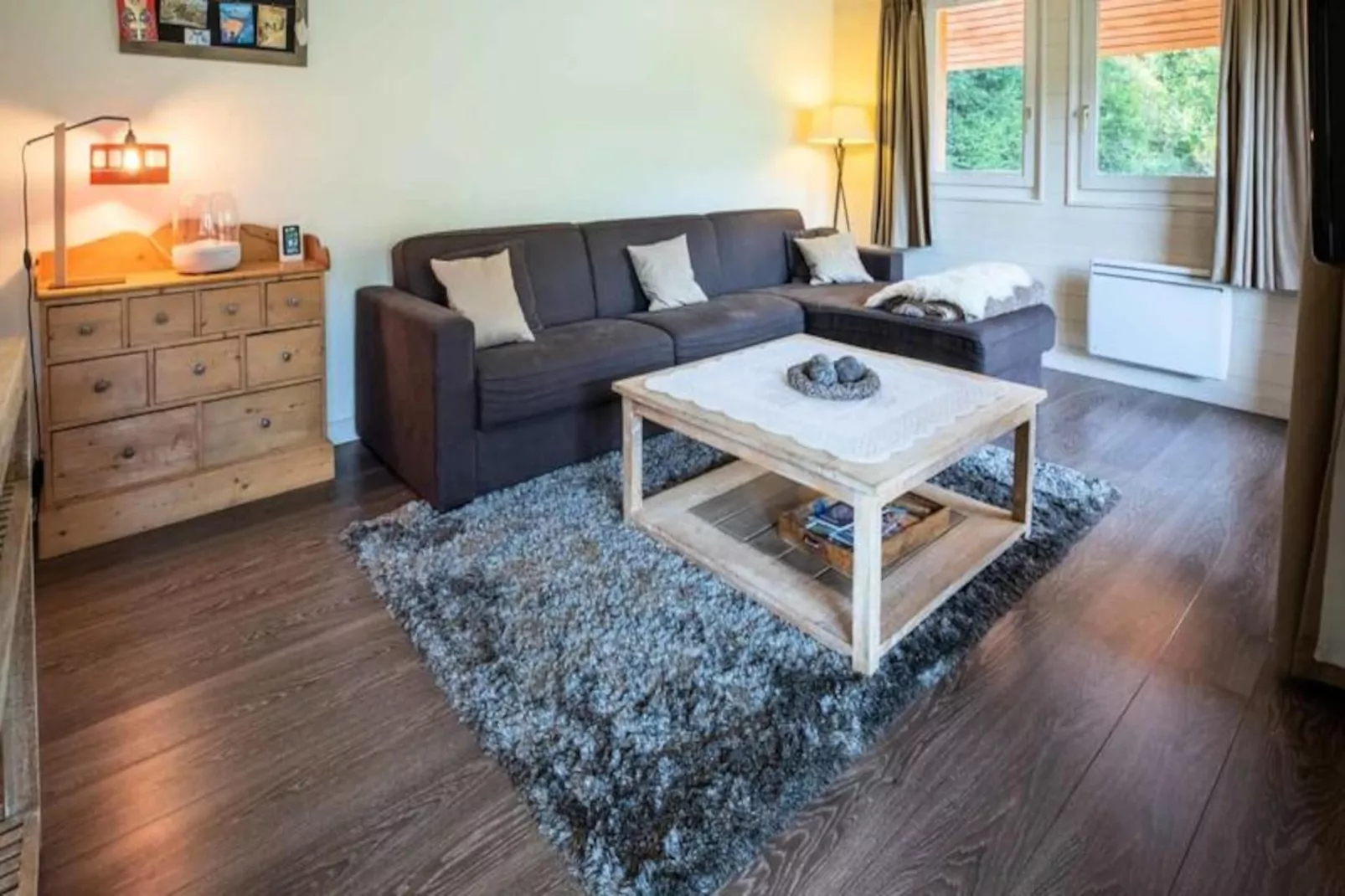 Cybeles 8 - Niet-getagd