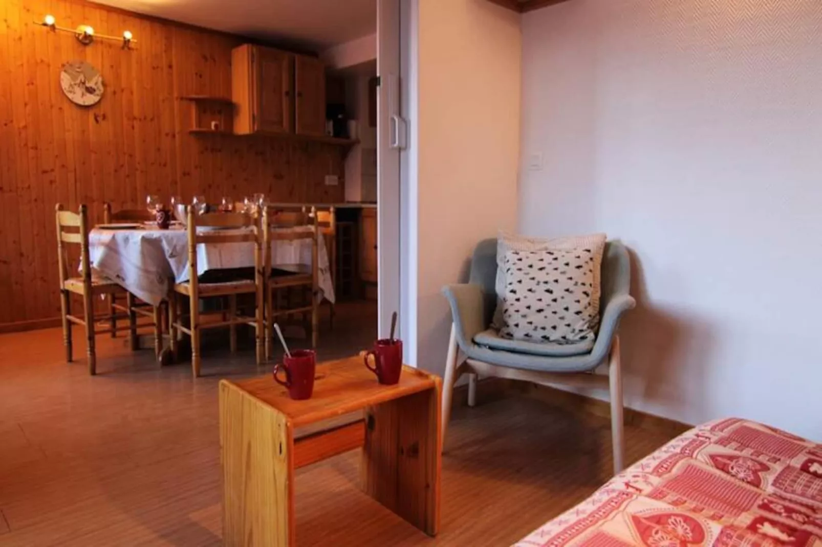 Résidence C.commercial Le Tavaillon-Niet-getagd