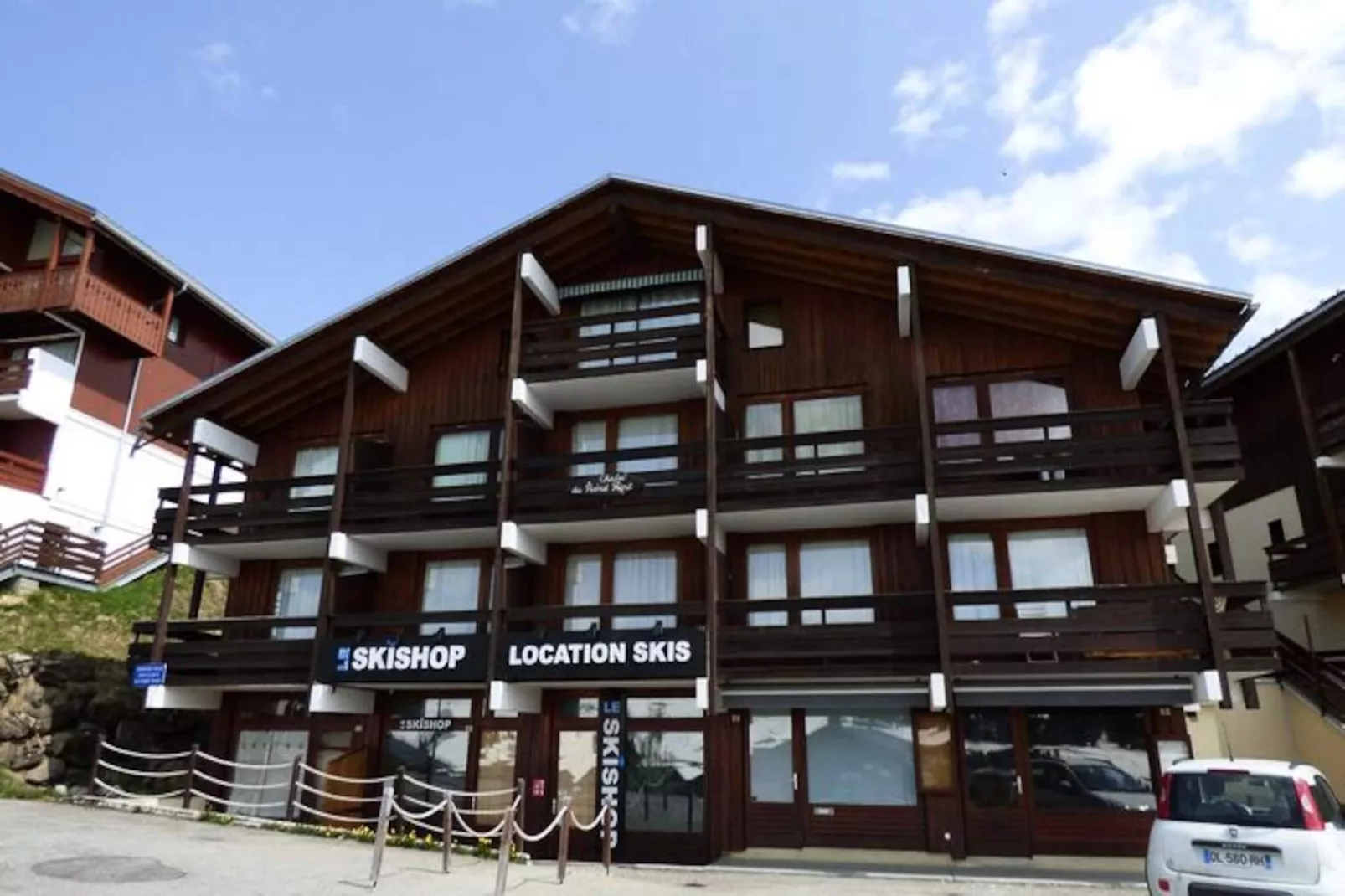 Résidence Rond Point-Niet-getagd