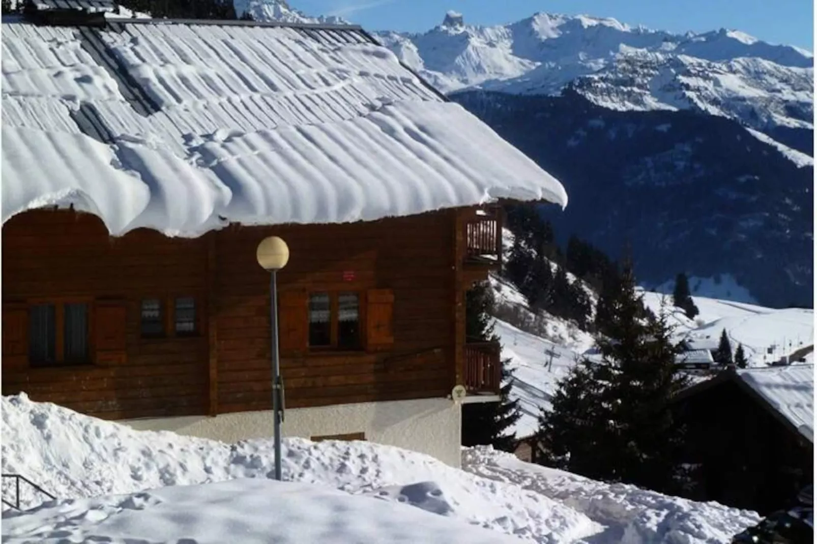 Résidence Chardoche-Niet-getagd