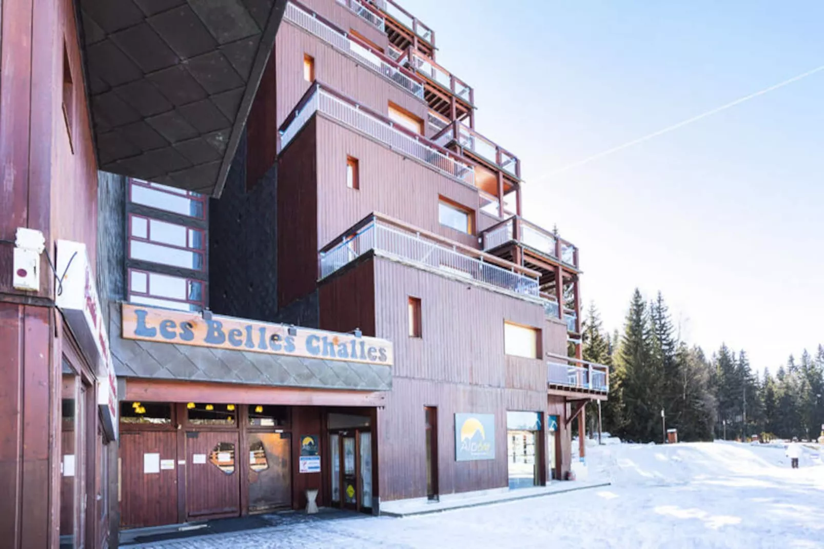 Résidence Belles Challes-Niet-getagd