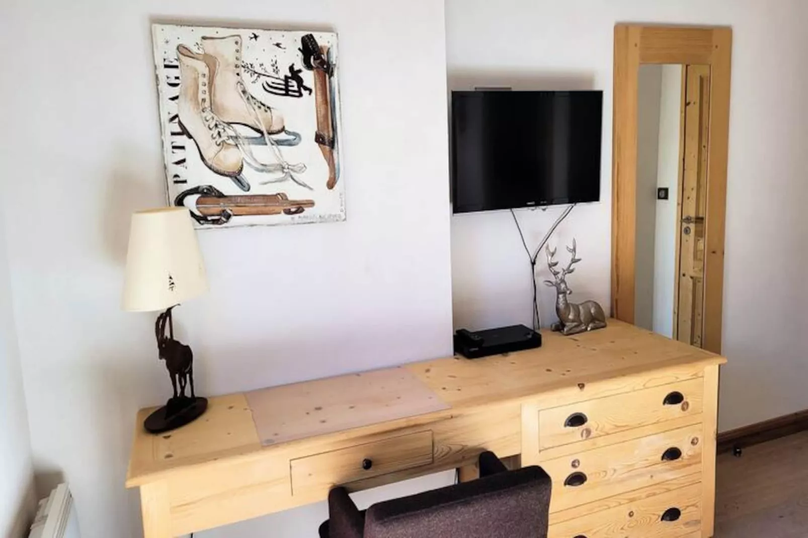 Résidence Mont Chery-Niet-getagd